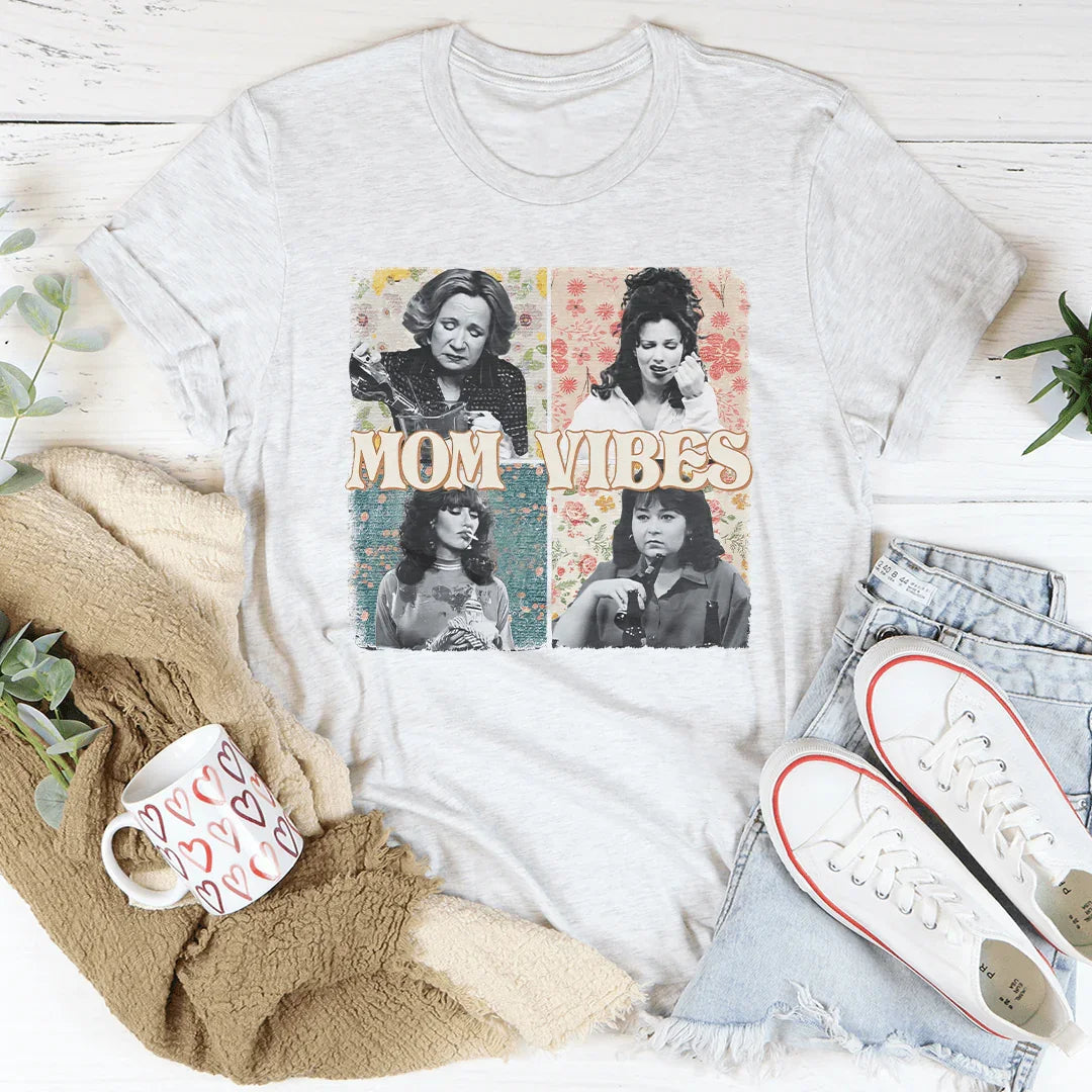 Mom Vibes Tee - Soft & Stylish T-Shirt for Everyday Wear