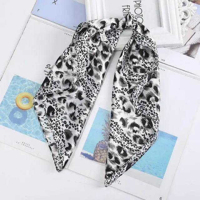 Versatile 60x60cm Silk Scarf - Chic Hair & Neck Accessory for Women - Korvel