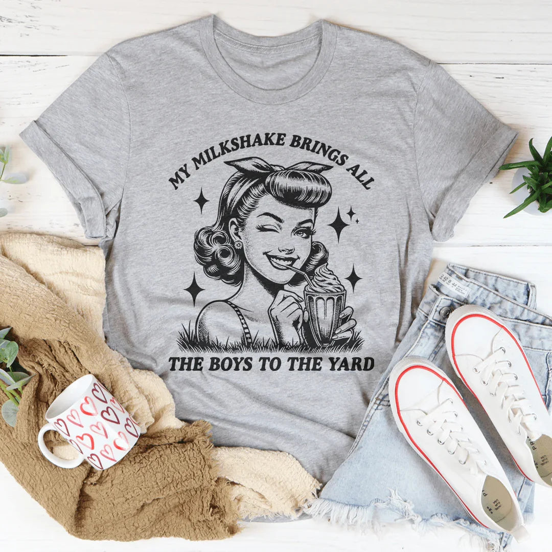 Mi batido atrae a todos los chicos al patio Tee