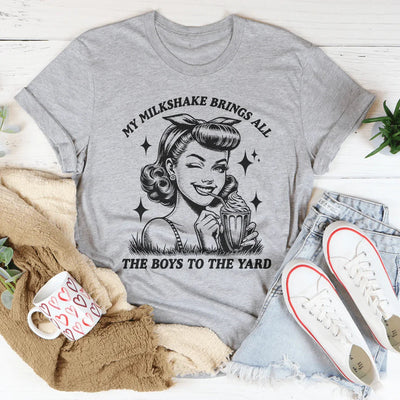 Mi batido atrae a todos los chicos al patio Tee