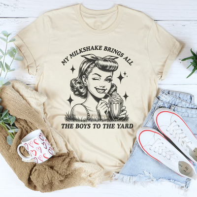 Mi batido atrae a todos los chicos al patio Tee