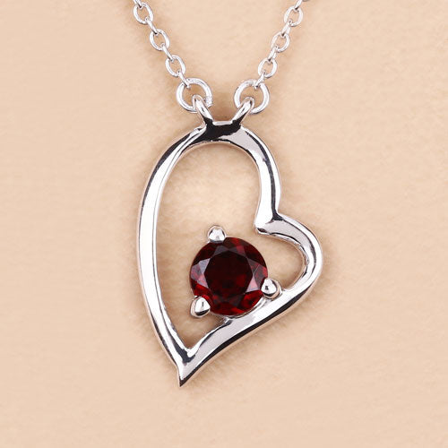 Collar de plata esterlina con granate genuino de 0.60 quilates