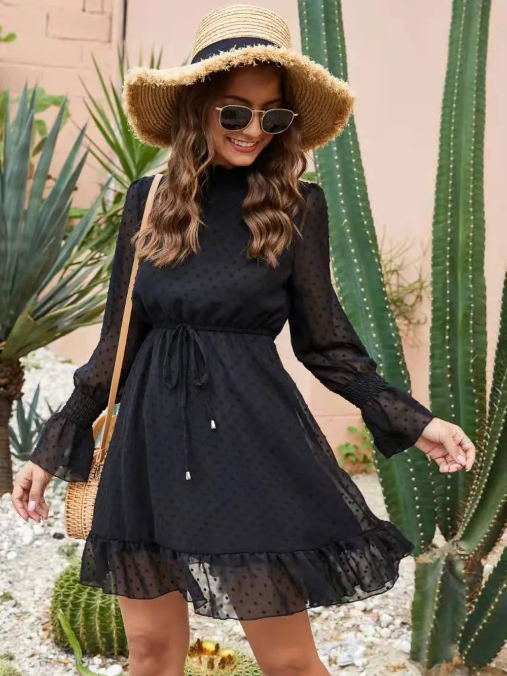 Vestido Mini con Mangas de Volante Elegante