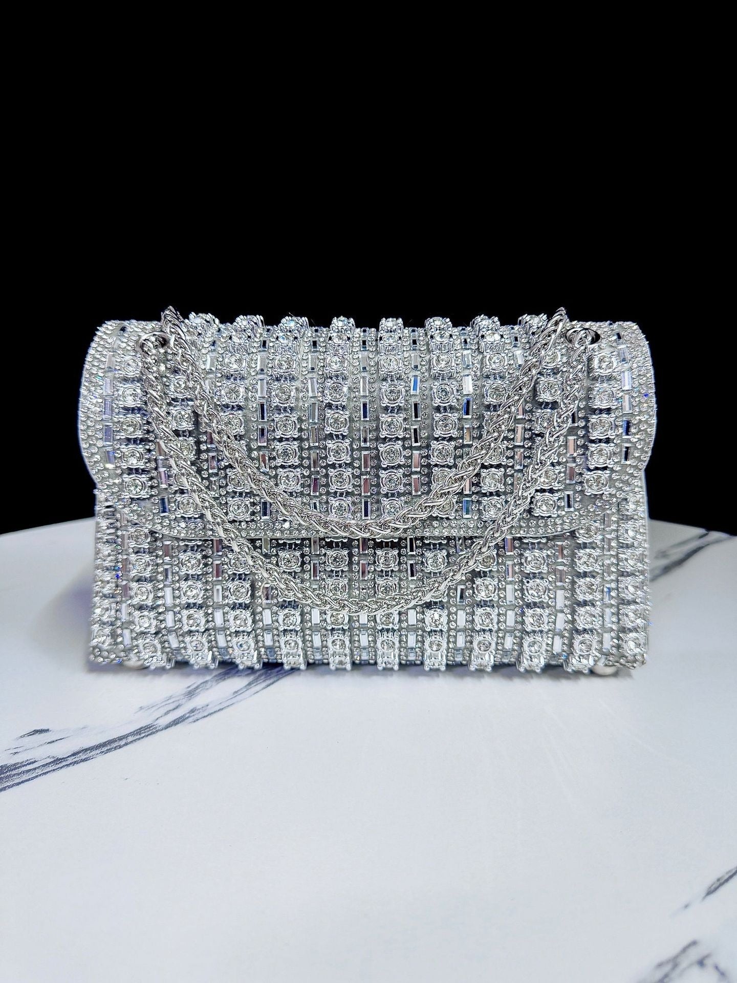 Elegant Rhinestone Clutch Handbag for Evening Events