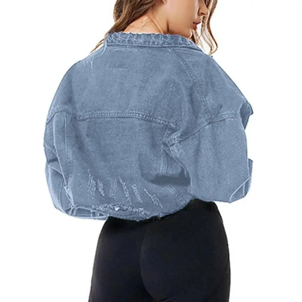 Veste en denim vintage pour femmes avec déchirures