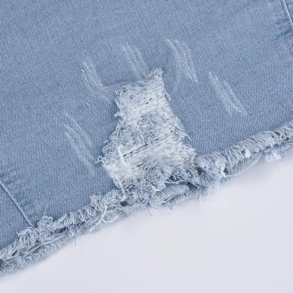 Veste en denim vintage pour femmes avec déchirures