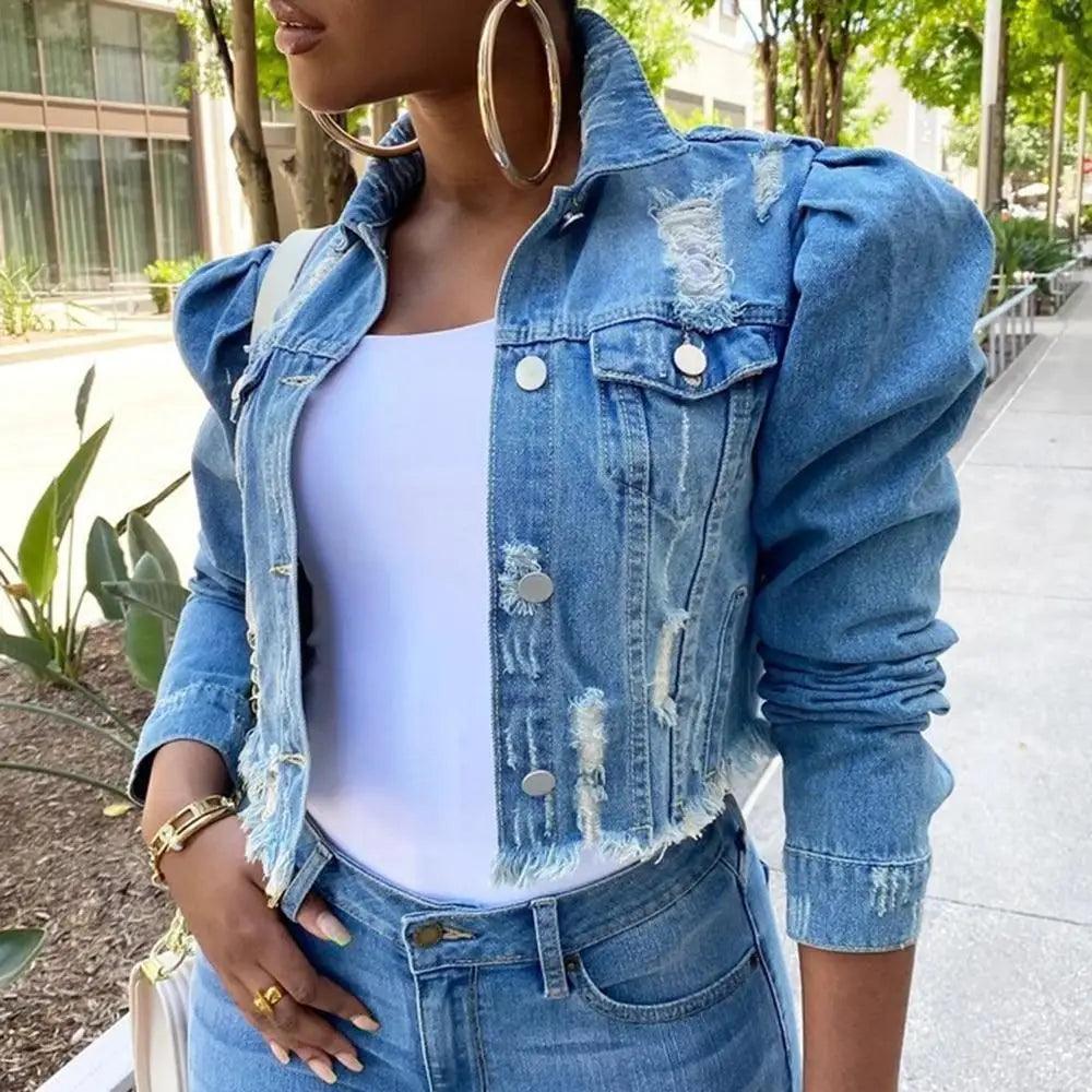 Veste en denim vintage pour femmes avec déchirures