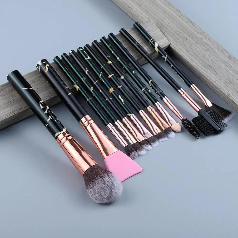 Luxurious 12/8/5-Piece Eye and Lip Makeup Brush Set with Comb and Sponge - Korvel