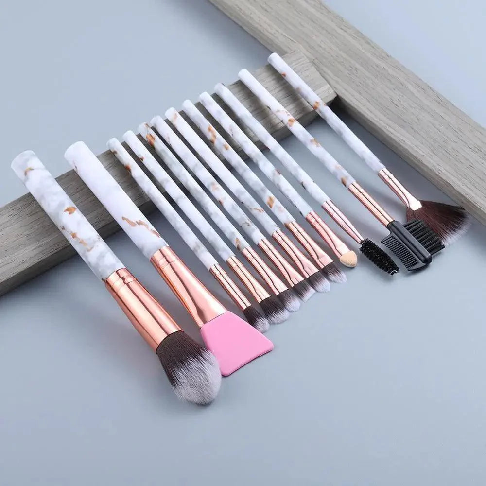 Luxurious 12/8/5-Piece Eye and Lip Makeup Brush Set with Comb and Sponge - Korvel