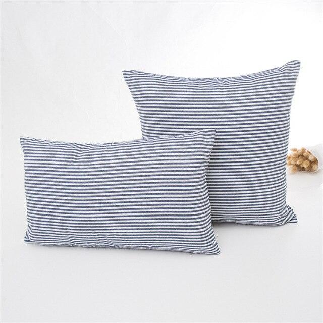 Housse de coussin rayée à carreaux bleu marine pour la décoration intérieure