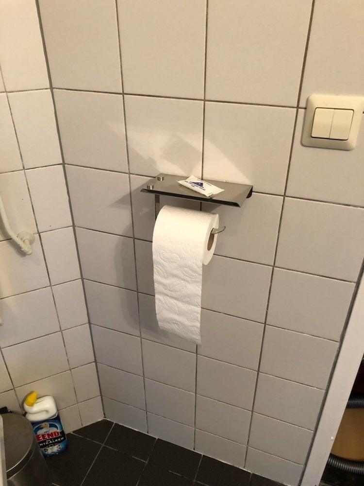 Soporte de Papel Higiénico de Acero Inoxidable Premium con Estante para Teléfono