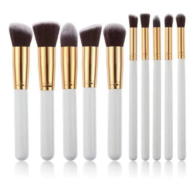Ensemble de Pinceaux de Maquillage Tendance pour une Application Parfaite