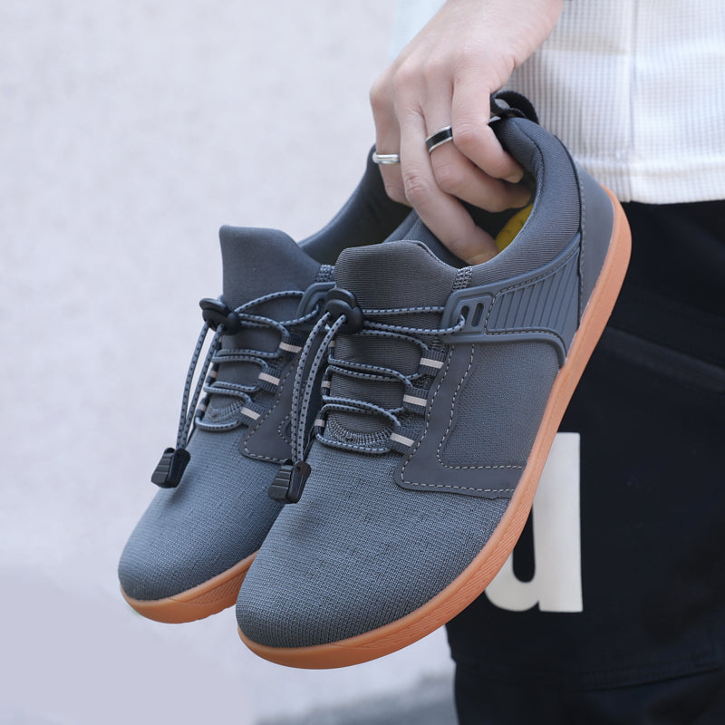 New Wide Head Breathable Wide Palm Shoes Oxford Cloth Rubber Sole Anti slip and Wear resistant Casual Shoes - Korvel