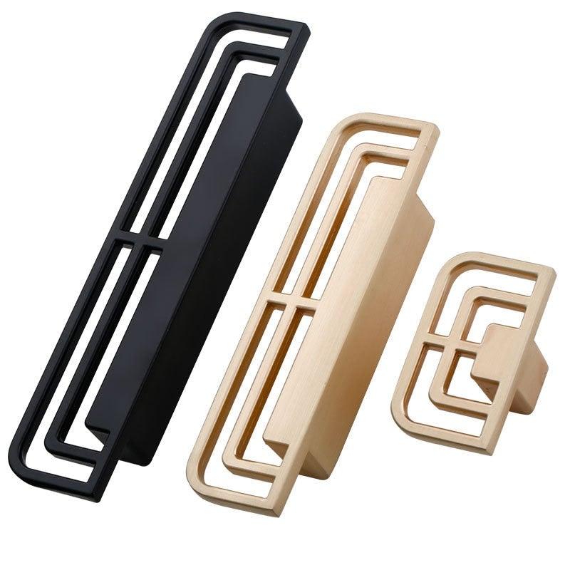 Stylish Zinc Alloy Door Handle - Antique Copper Finish for Modern Interiors - Korvel