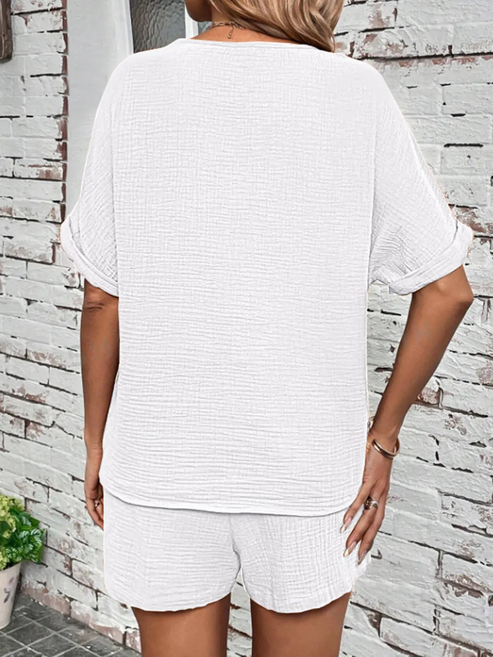 Notched Half Sleeve Top and Shorts Set - Korvel