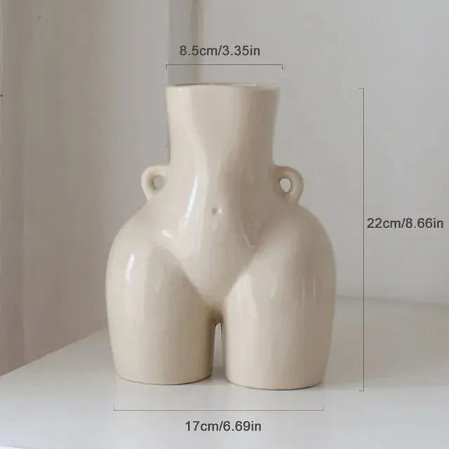Vases en céramique corps humain - Décor unique pour la maison