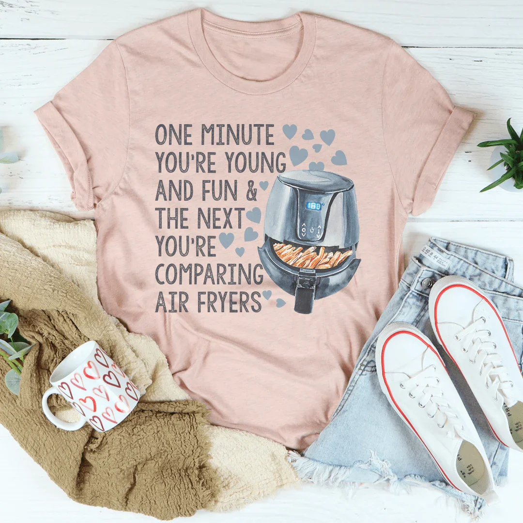 Camiseta "Un minuto eres joven y divertido"