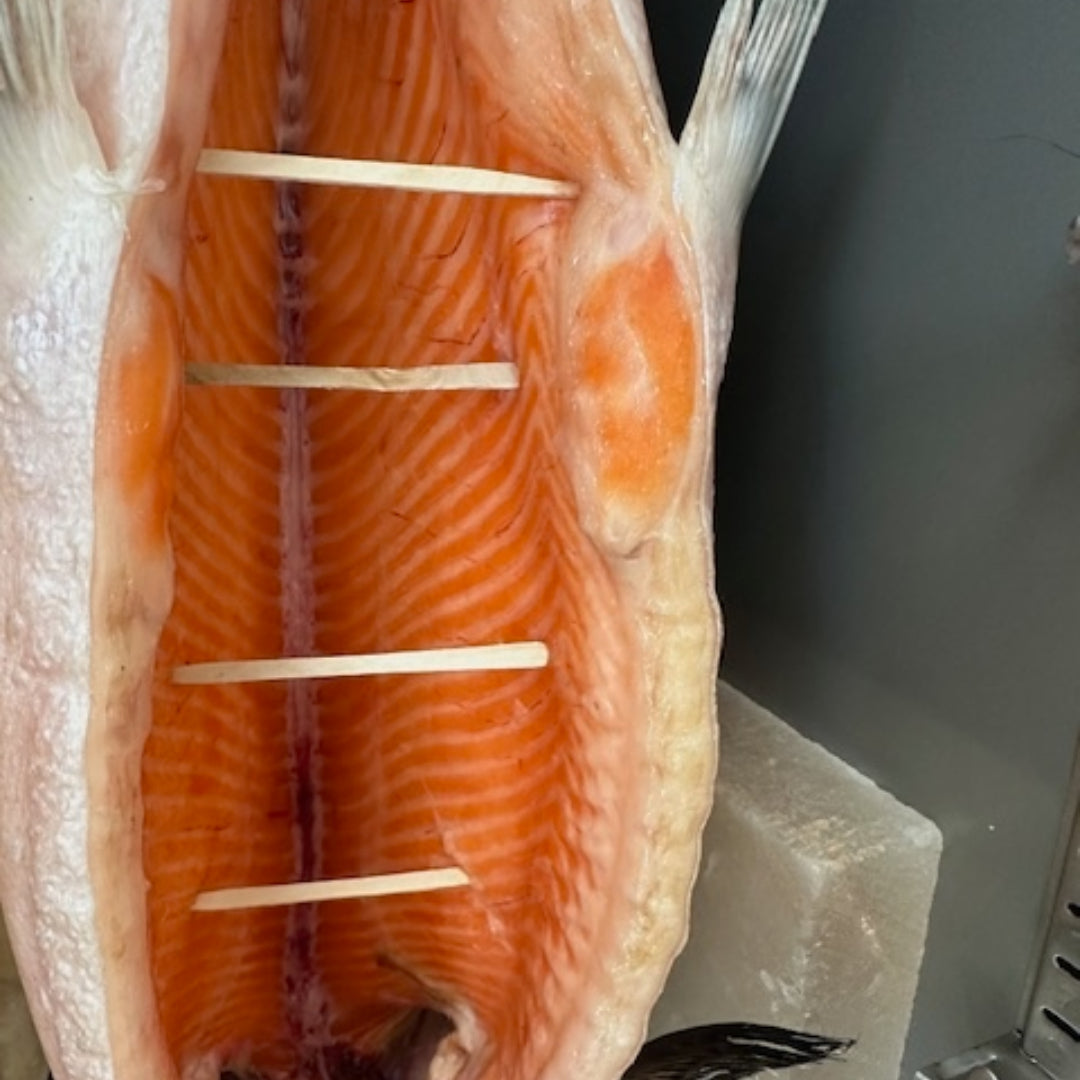 Saumon Ora King Vieilli à Sec - Saveur et Texture Premium