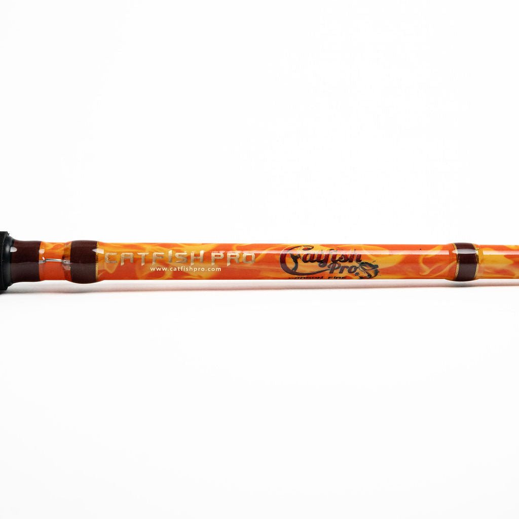 Canne à pêche Glow-in-the-Dark Orange Dragon Fire Catfish