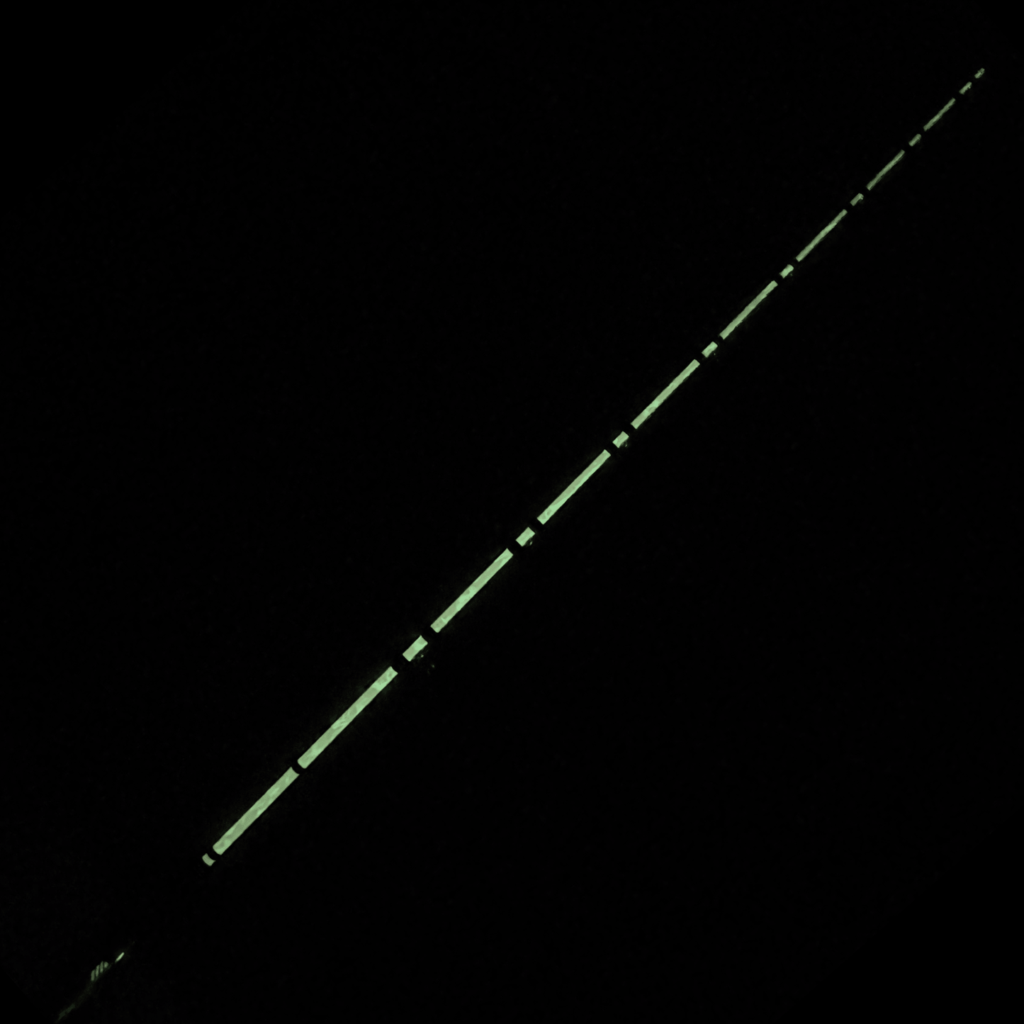 Canne à pêche Glow-in-the-Dark Orange Dragon Fire Catfish