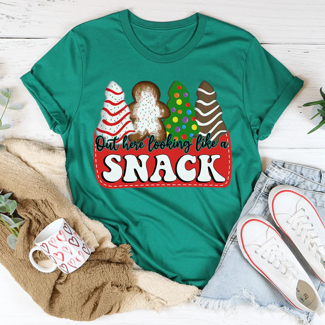 Camiseta navideña "Aquí afuera, luciendo como un bocadillo"
