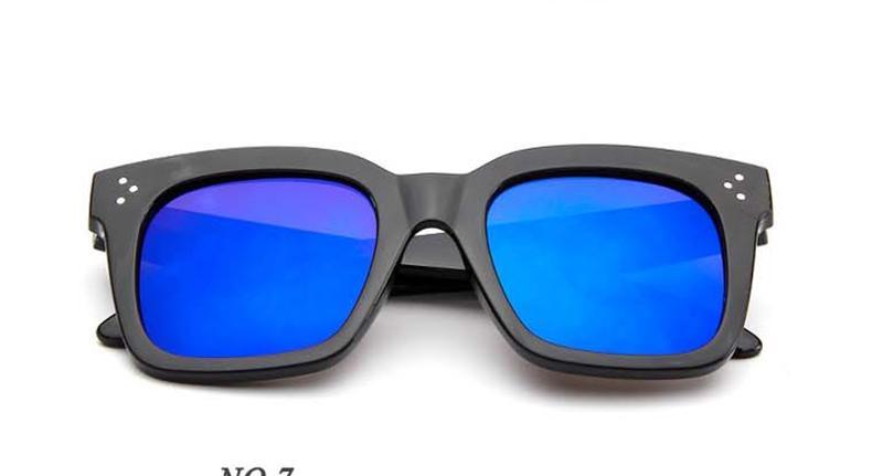 Elegant Oversized Square Sunglasses for Women