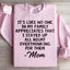 Sudadera de mamá que piensa demasiado