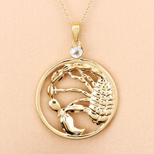Pendentif en topaze bleue véritable de 0,32 carat en argent sterling