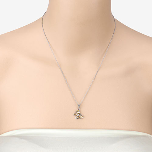 Colgante de mariposa de citrino genuino de 0.62 quilates en plata de ley