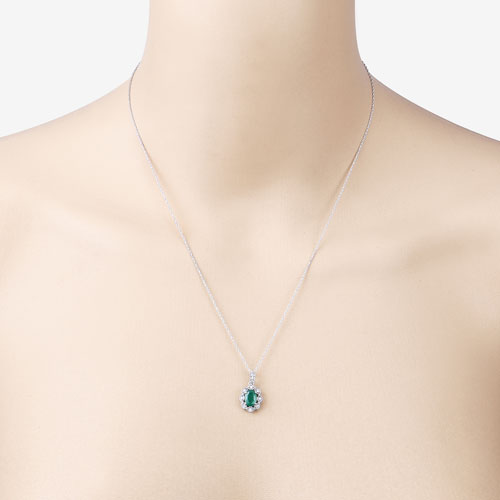 Colgante de Esmeralda Zambiana Genuina de 0.79 Quilates y Diamante Blanco en Oro Blanco de 10K