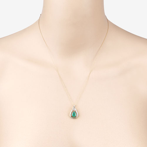 Pendentif en émeraude zambienne véritable de 1,18 carat et diamants blancs en or 10K