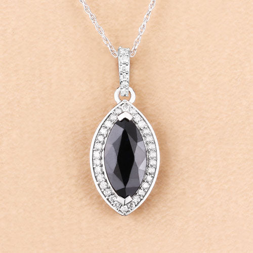 Pendentif en or blanc 10K avec saphir bleu de 2,27 carats et diamants