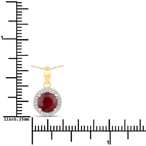 Colgante de Rubí y Diamante Blanco de 1.49 Quilates en Oro Amarillo de 14K