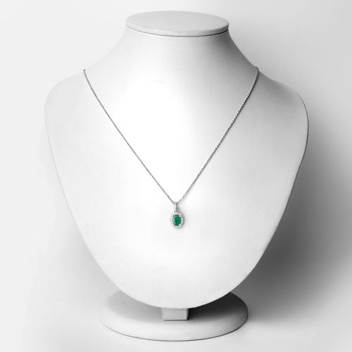 Pendentif en émeraude zambienne de 0,89 carat et diamant cultivé en laboratoire en argent sterling