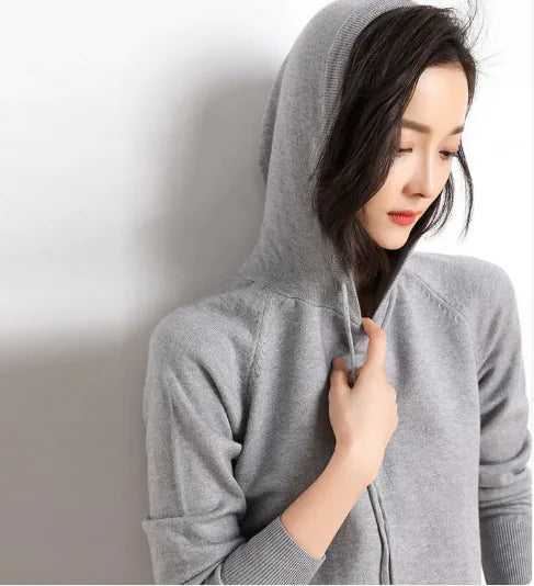 Pure Fit Pullover - Versatile and Stylish Sweatshirt
