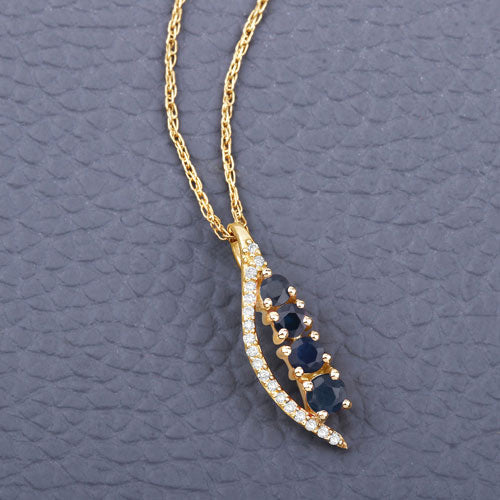 Pendentif en or jaune 14K avec saphir bleu et diamant de 0,40 carat