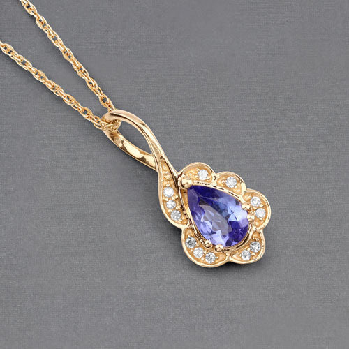 Colgante de Oro Amarillo de 14K con Tanzanita y Diamantes de 0.40 Quilates