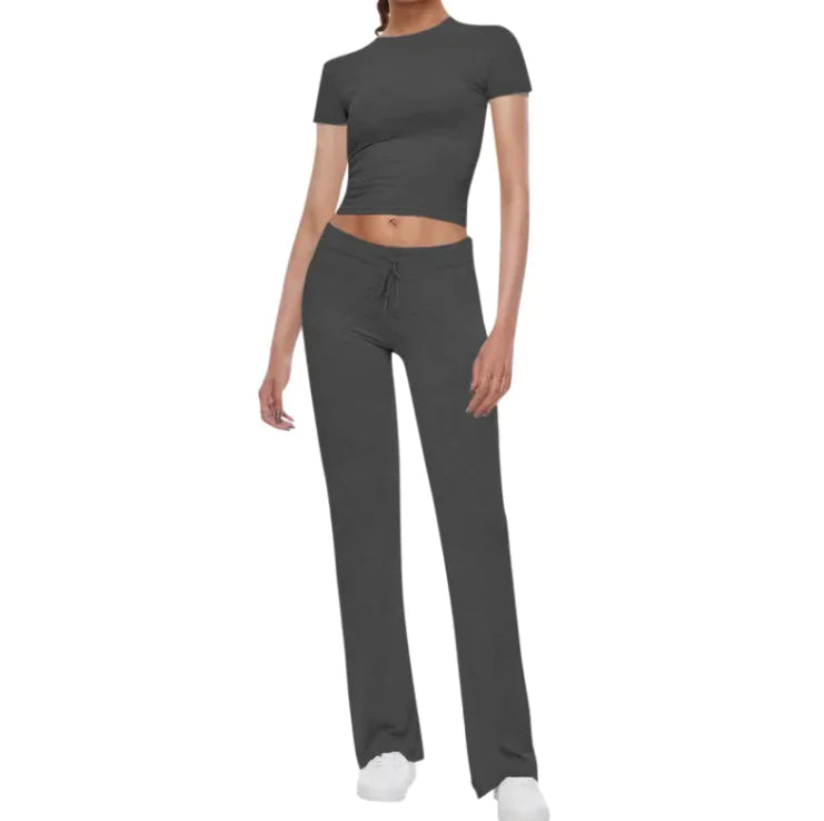 Ensemble T-shirt uni et pantalon décontracté