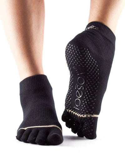 ToeSox Grip Pilates Barre Socks – Non-Slip Ankle Full Toe Small Black