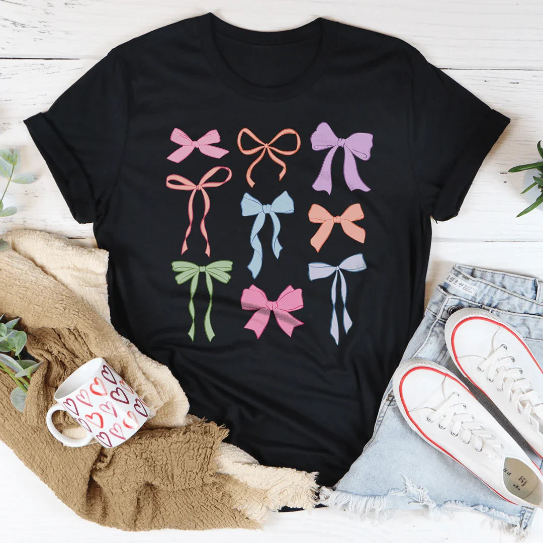 Camiseta con lazos pastel