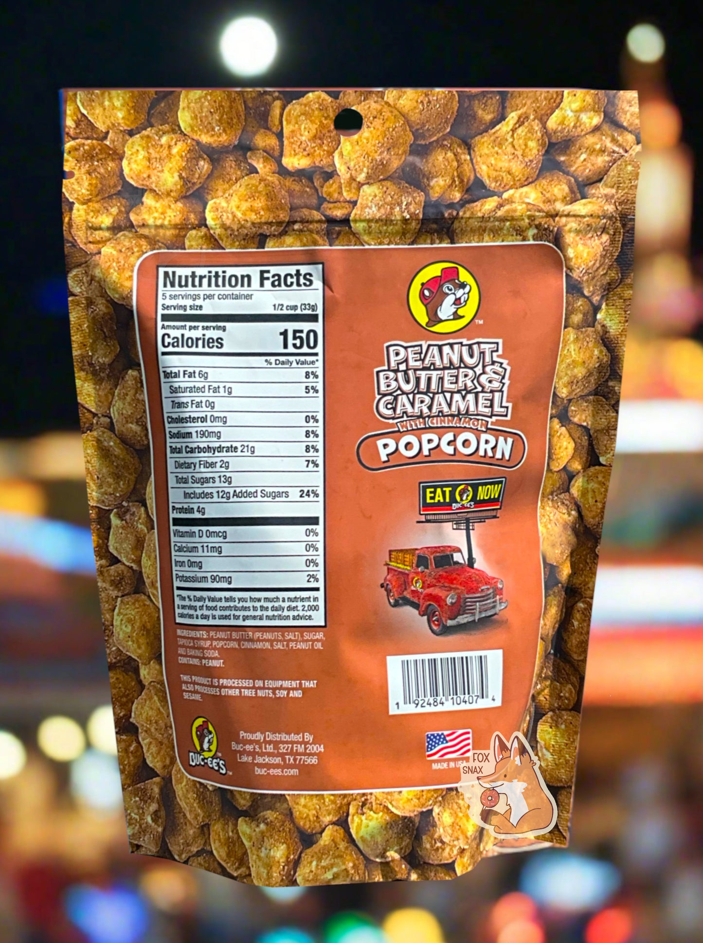 Palomitas de maíz con mantequilla de maní y caramelo de Buc-ee's con canela