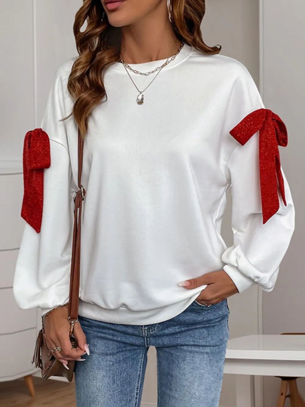 Sweatshirt à col rond à manches longues Perfee Bow