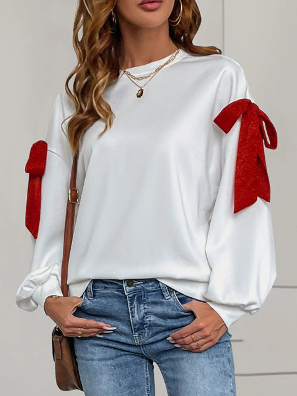 Sweatshirt à col rond à manches longues Perfee Bow