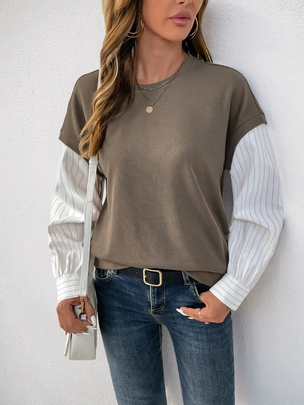 Sudadera Perfee de Cuello Redondo con Mangas Rayadas