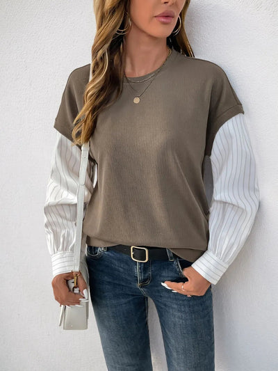 Sweatshirt à col rond Perfee avec manches rayées