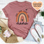 Camiseta Boho Arcoíris Personalizada para Mamá