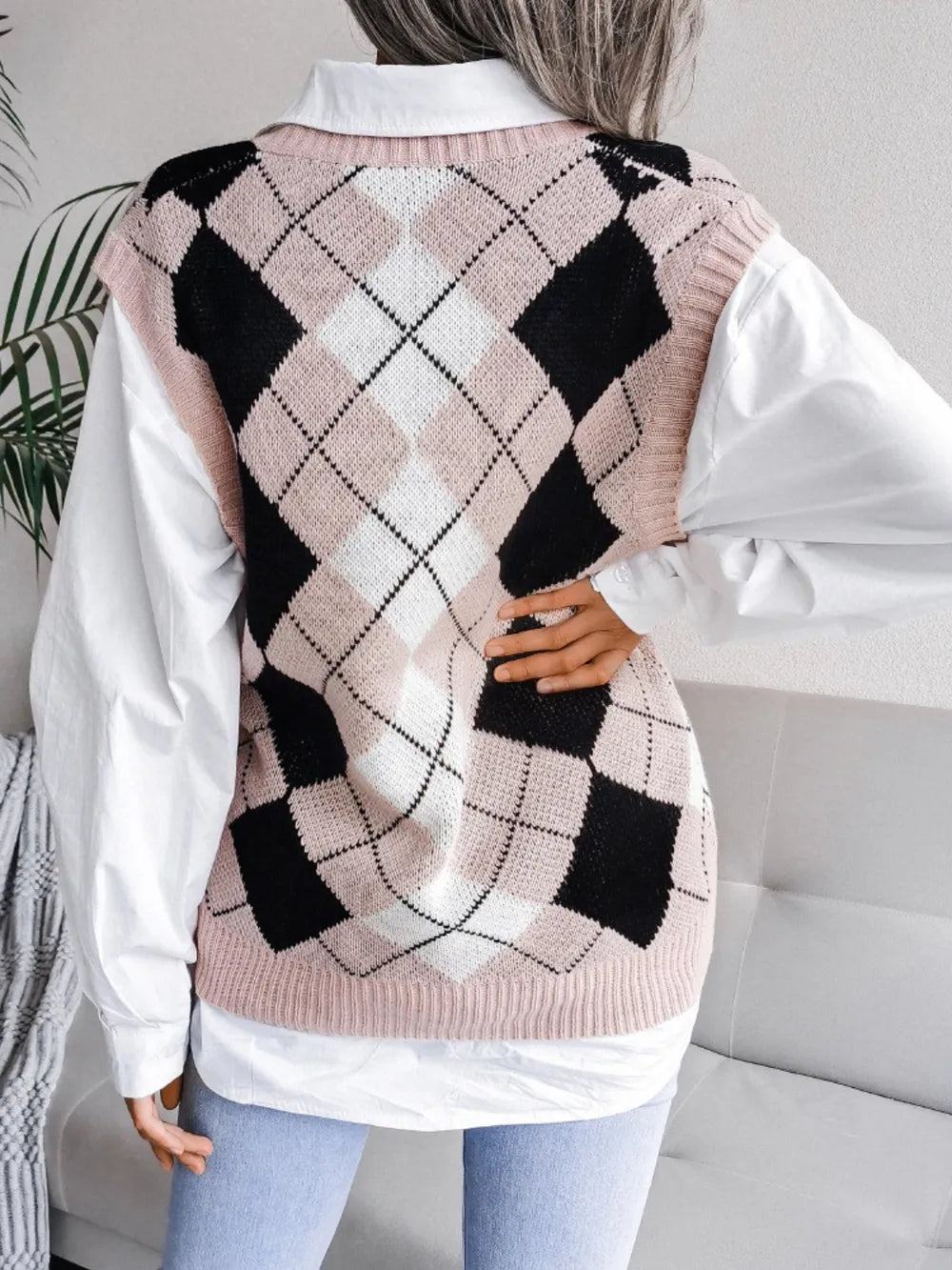 Plaid V-Neck Sweater Vest - Korvel