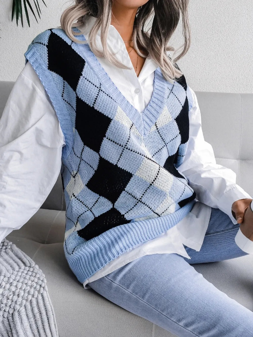 Plaid V-Neck Sweater Vest - Korvel
