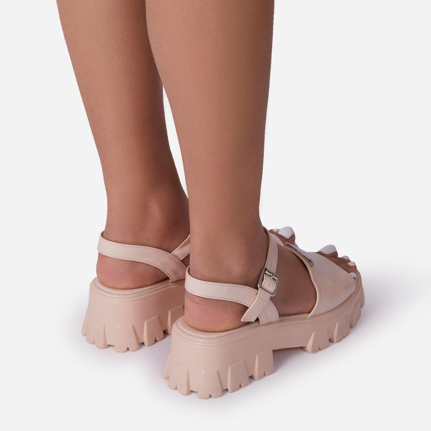 Sandales à plateforme pour femmes avec boucle - Chaussures d'été élégantes
