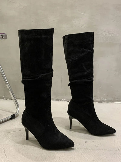 Botas Elegantes de Tacón Alto con Pliegues y Sin Cierre